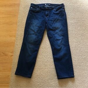 KUT from the Kloth Diana Relaxed Fit Skinny jean. Size 12